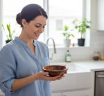 Handmade Wooden Bowls and Plates 7 Pieces Set - Image 6