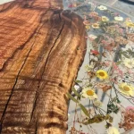 Handmade Resin Coffee Table with Dried Flowers & Teak Wood - Image 5